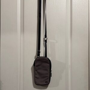 Lululemon Athletica Charcoal and Black Belt Bag